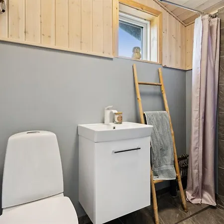 בית נופש Arlina - 750m From The Sea By Interhome פארביילה
